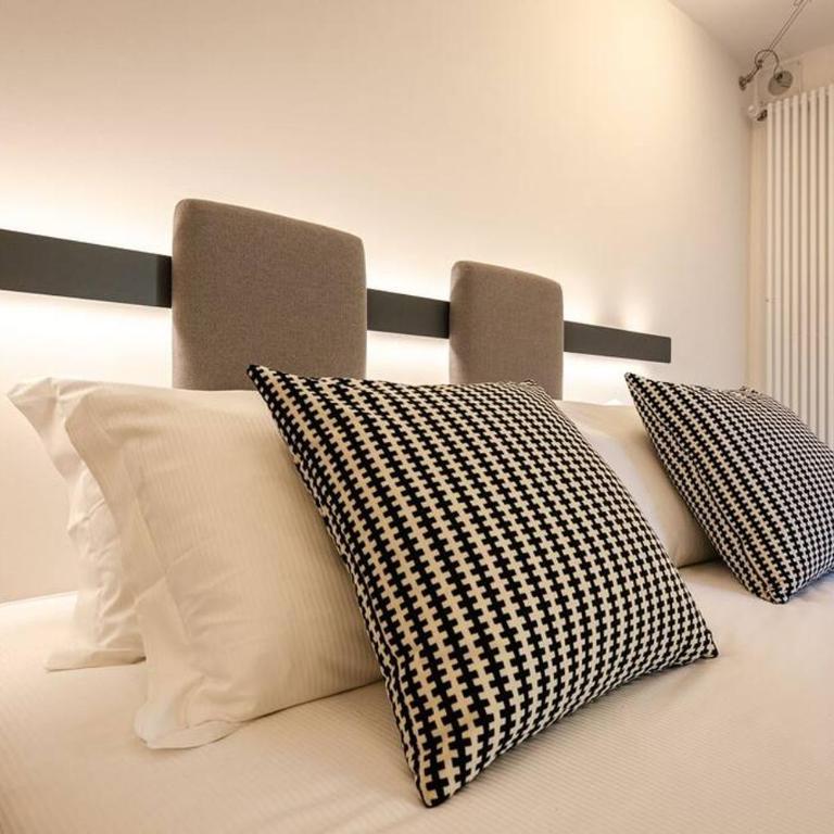 Asinelli Luxury Apartment - Appartamento con 2 Camere da Letto - 33