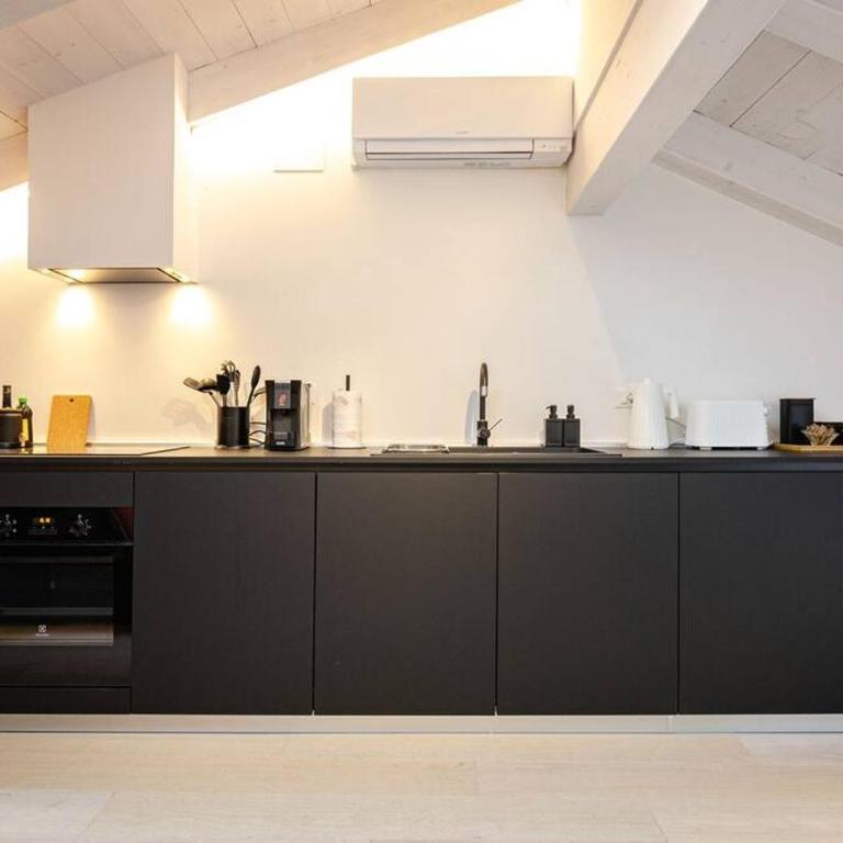 Asinelli Luxury Apartment - Appartamento con 2 Camere da Letto - 6