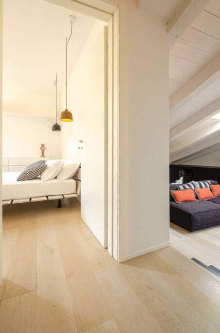 Asinelli Luxury Apartment - Appartamento con 2 Camere da Letto - 19