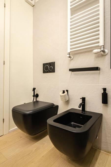 Asinelli Luxury Apartment - Appartamento con 2 Camere da Letto - 38