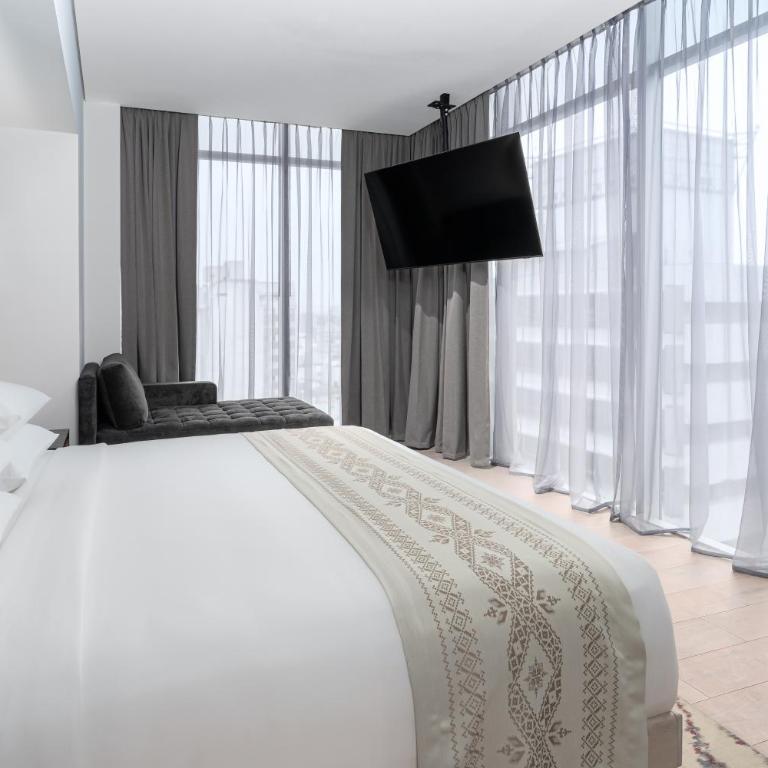 Hyatt Regency Mexico City Insurgentes WTC - King Room - Club Access - 7