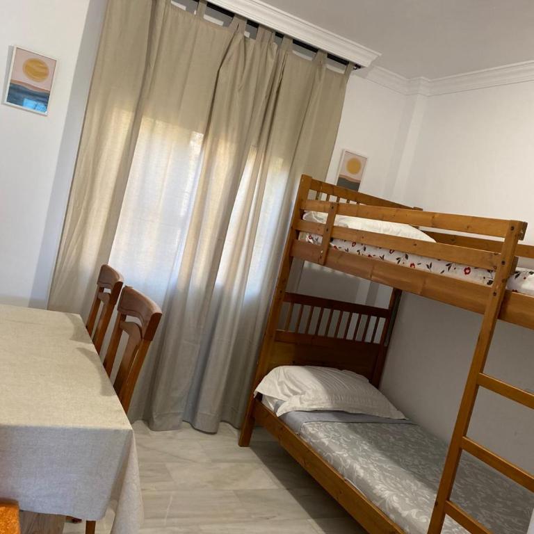 Room in shared Apartment in suite bathroom WiFi 2 swimming Pools Panoramic views Mijas Marbella - Apartment mit 2 Schlafzimmern - 41