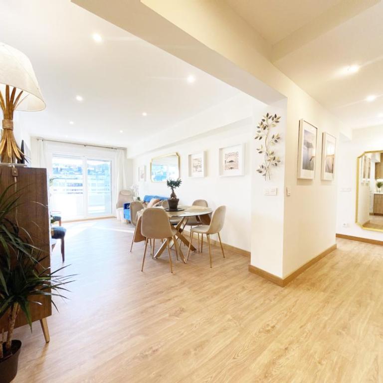 Paradise Luxurious apartment, 3 double rooms for 6 guests, 4 beds, terrace, jacuzzi, free parking, new - Apartamento de 3 dormitorios - 42