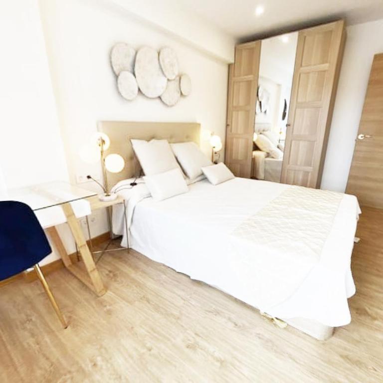 Paradise Luxurious apartment, 3 double rooms for 6 guests, 4 beds, terrace, jacuzzi, free parking, new - Apartamento de 3 dormitorios - 27