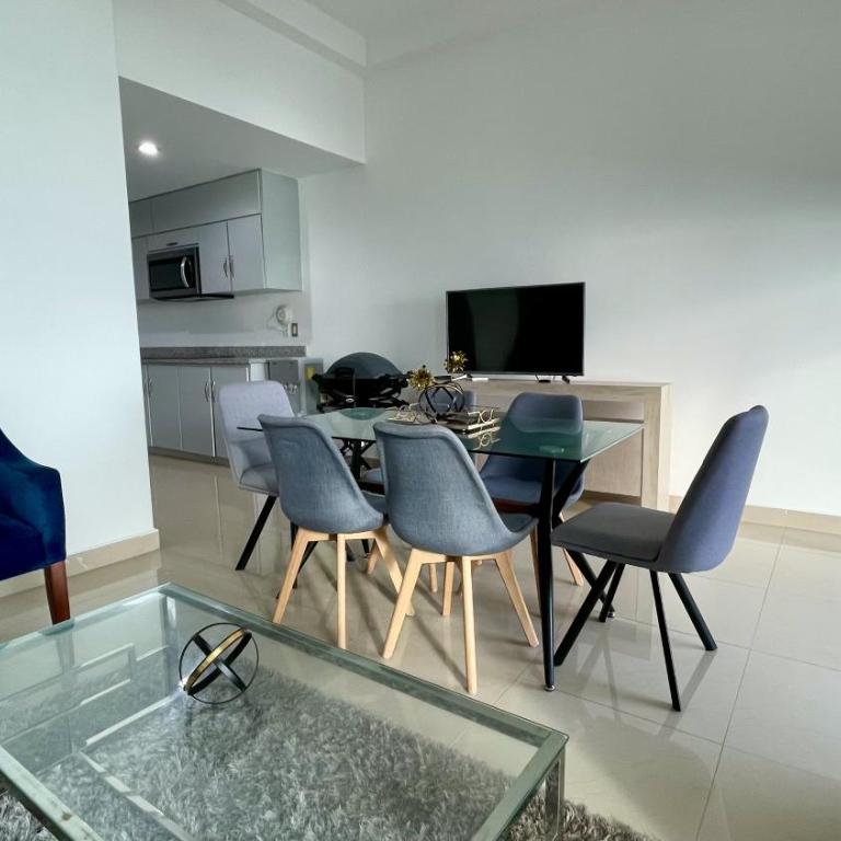 Tramonto, a Beachfront Bliss! - Two-Bedroom Apartment - 13