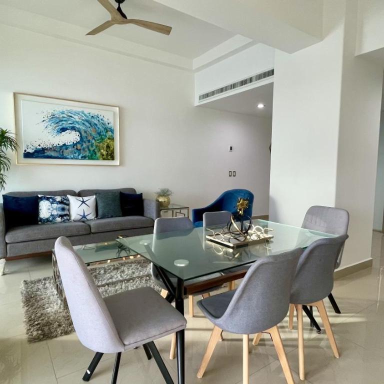 Tramonto, a Beachfront Bliss! - Two-Bedroom Apartment - 12