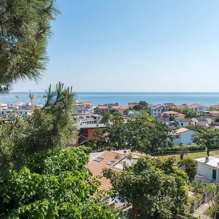 M261 - Marcelli, trilocale ristrutturato con terrazzo vista mare pt - Appartamento con 2 Camere da Letto - 33