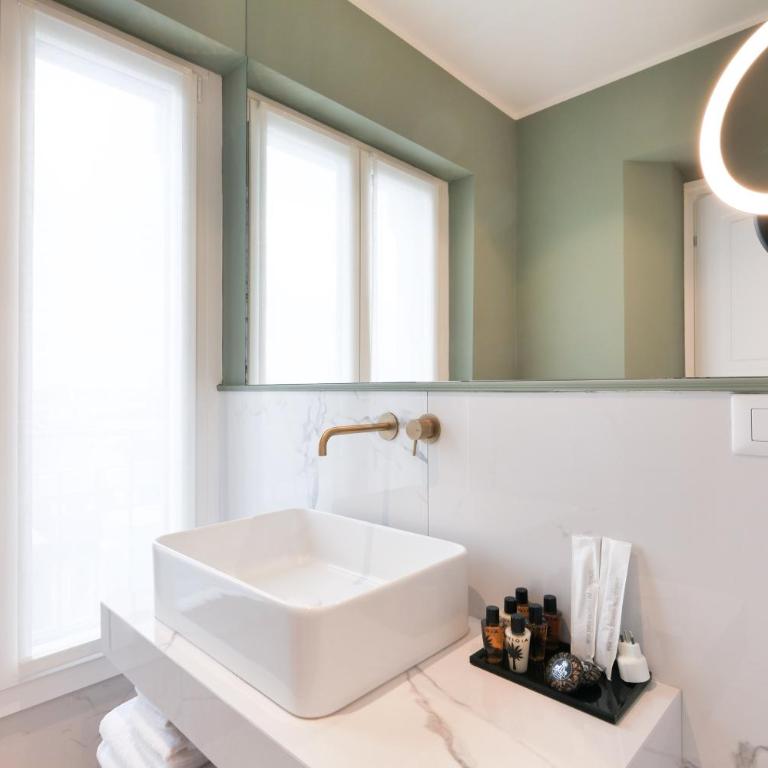 PRESTIGE BOUTIQUE APARTHOTEL - Piazza Duomo View - Junior Suite - 8