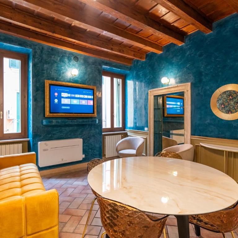 Verona Stories by Postcardsfrom - Appartamento con 1 Camera da Letto - 2