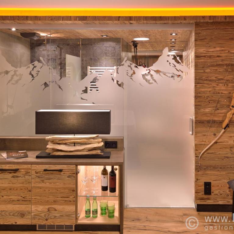 Berghotel Pointenhof - Deluxe Doppelzimmer mit Balkon - 3