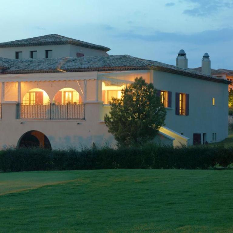 Villa du Soleil en Provence sur le Domaine du Golf de Pont Royal - Villa 3 Chambres - 20