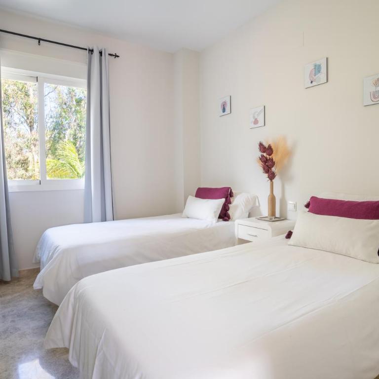 2BDR Penthouse, Los Naranjos, w/pool, 2km P.Banús - Apartamento de 2 dormitorios - 12
