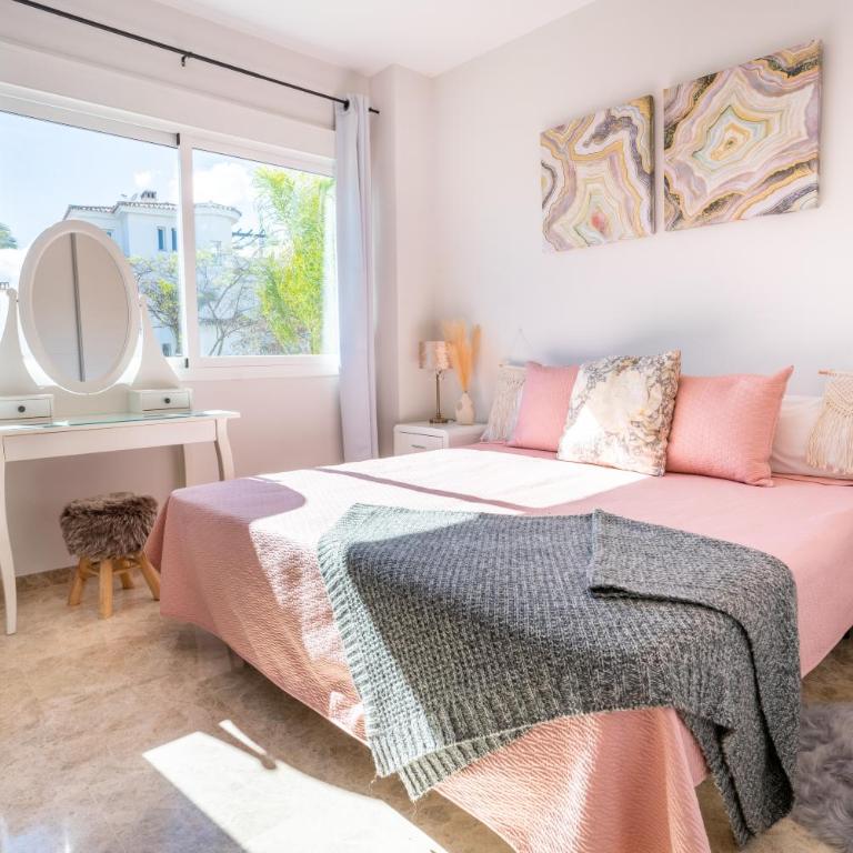 2BDR Penthouse, Los Naranjos, w/pool, 2km P.Banús - Apartamento de 2 dormitorios - 5