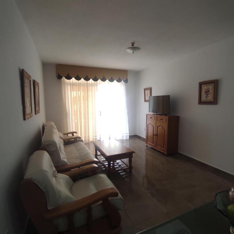 Marina Palace Paraiso - One-Bedroom Apartment - 17