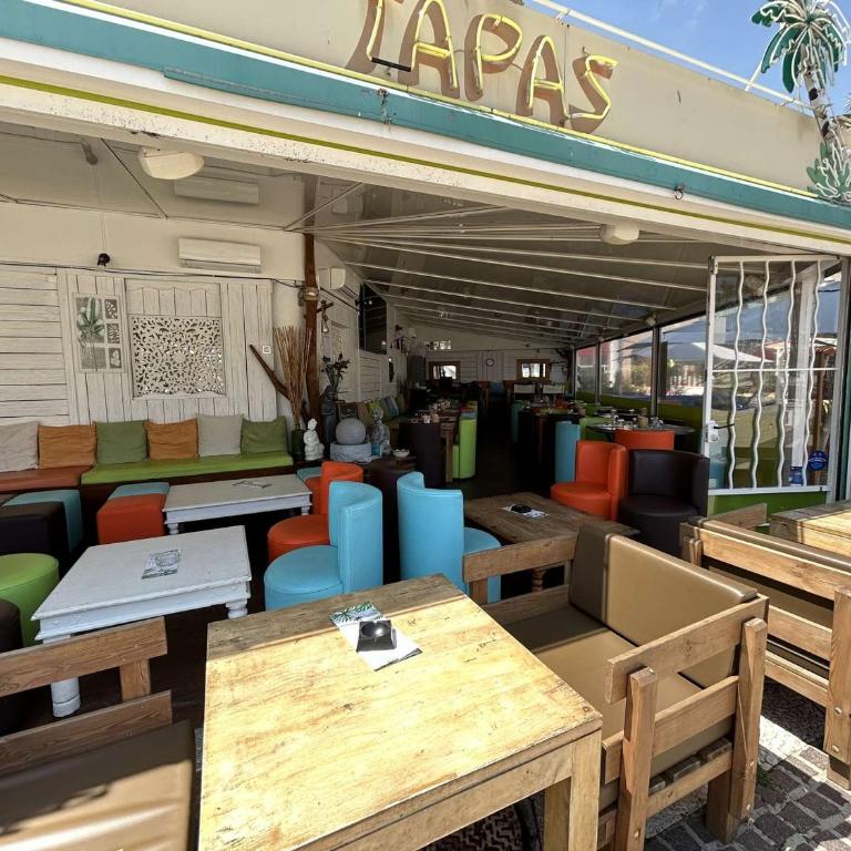 Appartement à Fréjus avec terrasse et ménage inclus - FR-1-226A-66 - Appartamento (2 Adulti) - 10