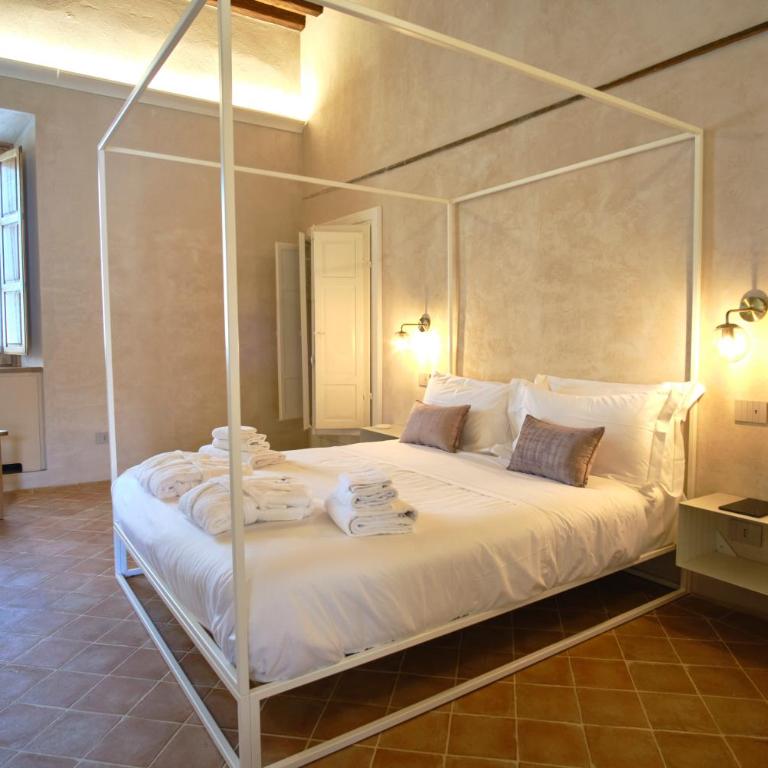Badia Giulia Prestigious Historical B&B, Camaiore - Adults Only - No Pets - Camera Queen Superior - 4