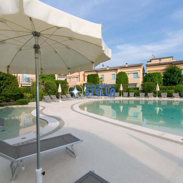 Residence Borgo dei Fiori - Appartamento con 2 Camere da Letto - 2