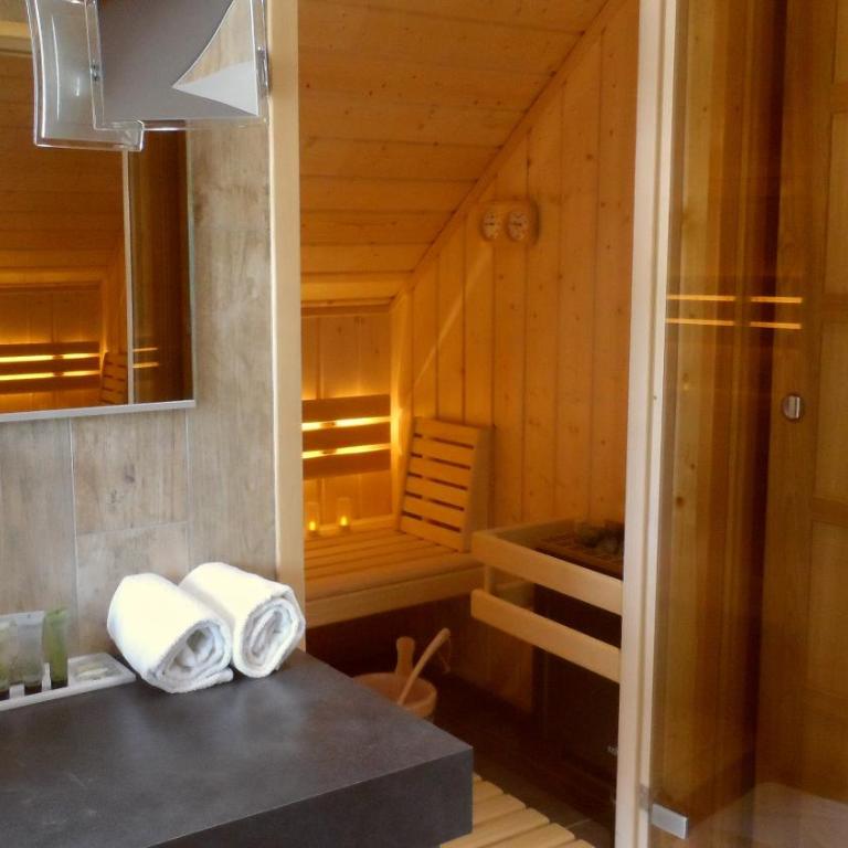 Les Loges Du Parc - Suite avec Sauna - Vue sur Lac - Teddy - 6