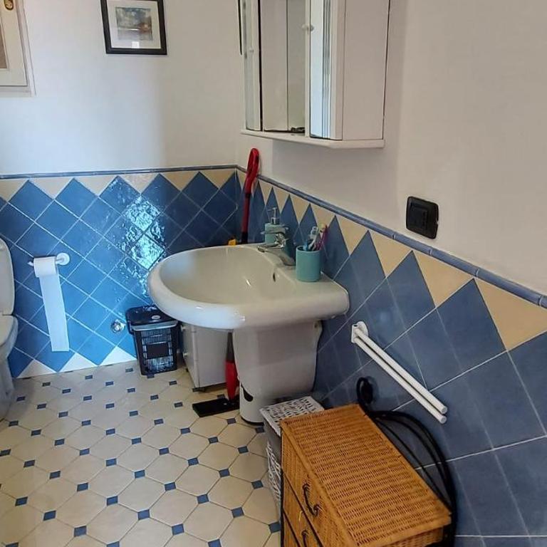 La Mansardina - Appartamento con 1 Camera da Letto - 9