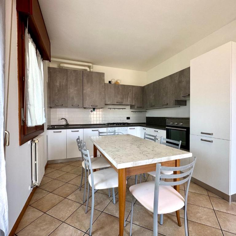 Ginevra - Carraro Immobiliare - Family Apartments - Appartamento con 2 Camere da Letto - 2