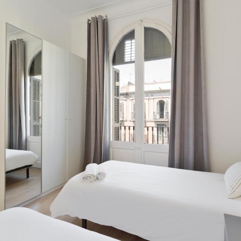 Suites4days Gaudi Eixample - Apartment - 28
