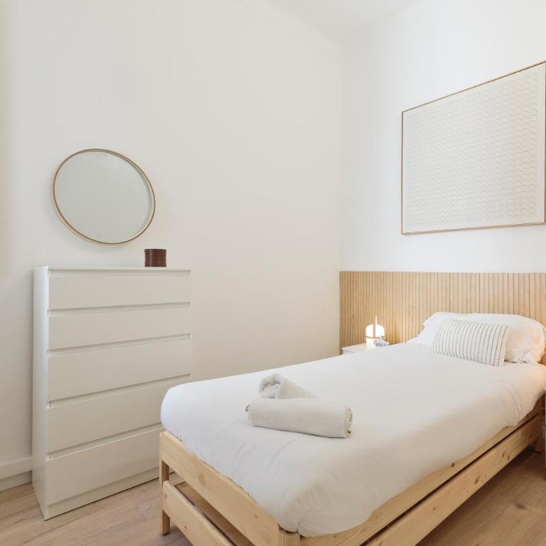 Suites4days Gaudi Eixample - Apartment - 18