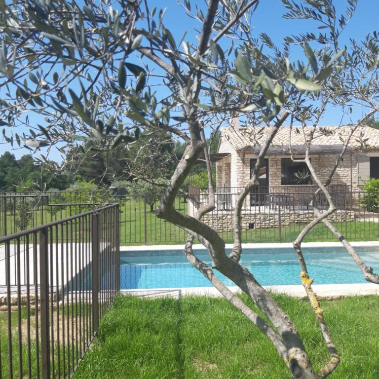 Bastide Toujours Dimanche, Maison de vacances avec vue & piscine chauffée - Maison 2 Chambres - 20