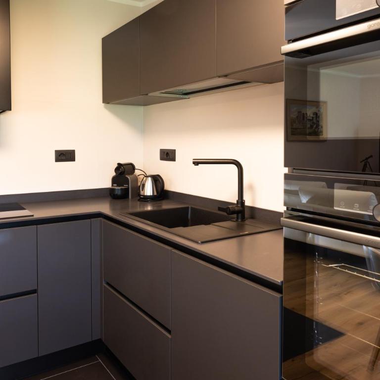 La Rose du Prevot - Two-Bedroom Apartment - 36
