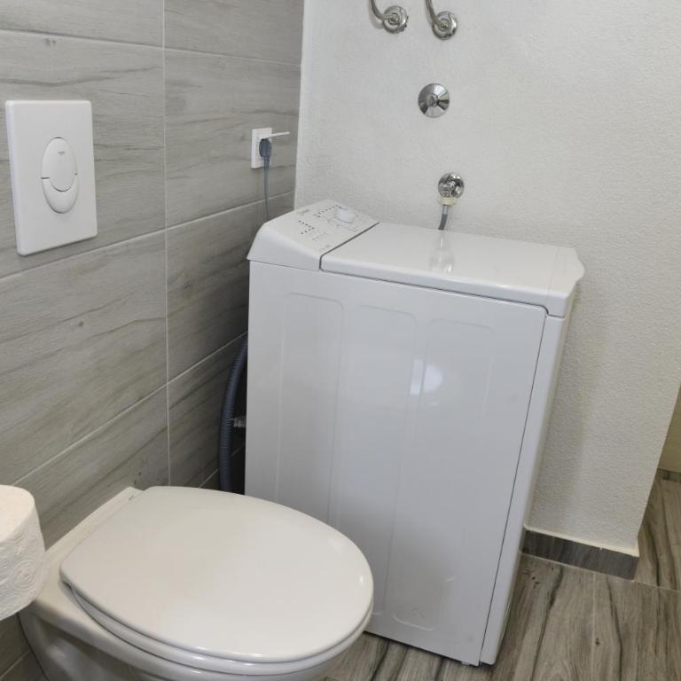 Villa Andrea Apartments with parking - Deluxe One Bedroom Apartment - 4