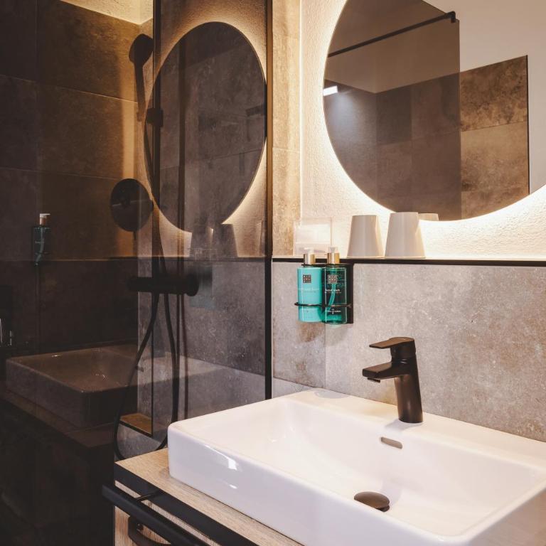 The Gast House Zell am See - Suite mit 1 Schlafzimmer - 2