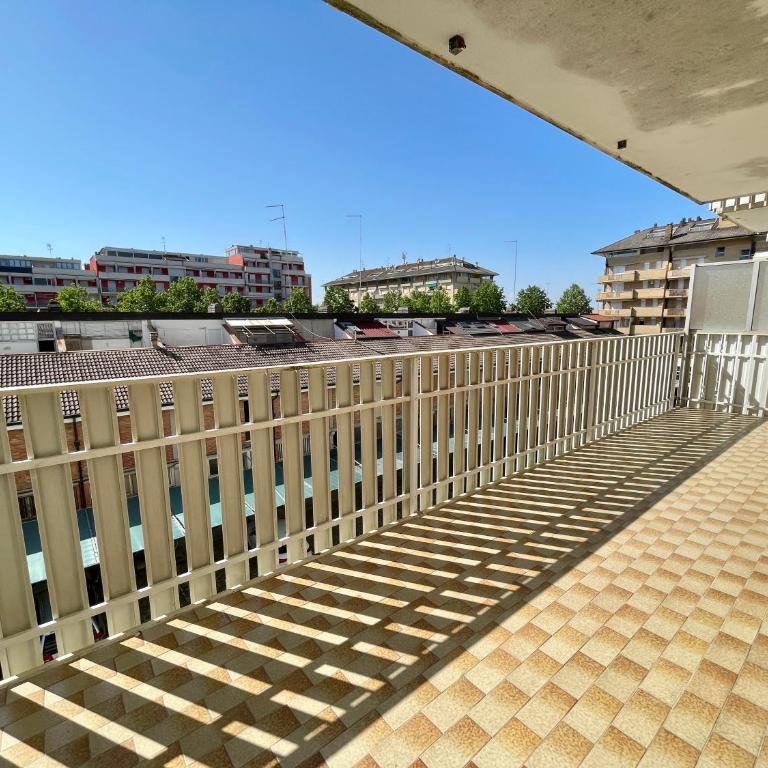Apartment for six with shared pool - Appartamento - 8