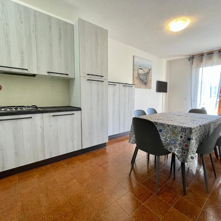 Apartment for six with shared pool - Appartamento - 2