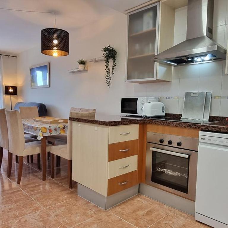 Apartamentos Paraiso Vera Playa, Ed Palmerston, Atico J a pie de Playa, piscina privada en solárium, WI-FI - Apartamento Ático - 4