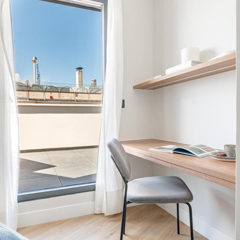 Gran Via VII calle Jacometrezo 2BR 2BH - Apartment - 45