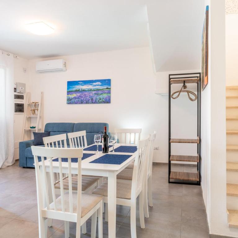 VILLA LORENZO - Piscina privata - Casa con 2 Camere da Letto - 13
