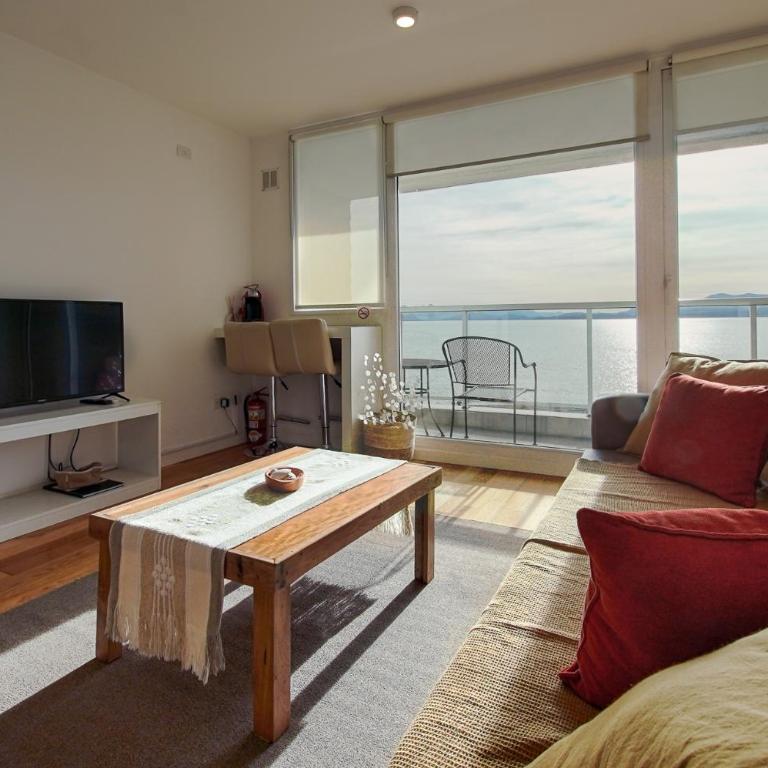 Bariloche costa del lago Ollagua, vista al lago panoramica, piscina, cochera - Apartamento con vistas al lago - 27