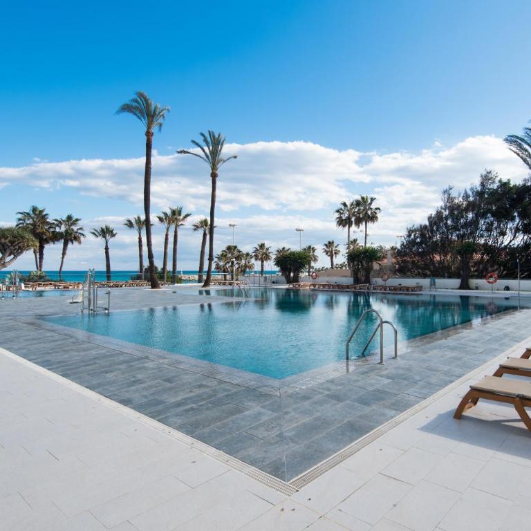 ALOHA MARINA Private APARTMENT 1st line Ocean Beach CARIHUELA - One-Bedroom Apartment - 2