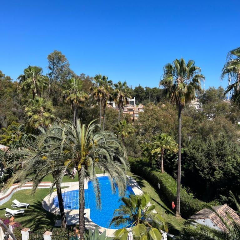 Apartment Marbella Golden Mile - Puente Romano Area - Casa las Mariposas - Three-Bedroom Apartment with Sea View - 78