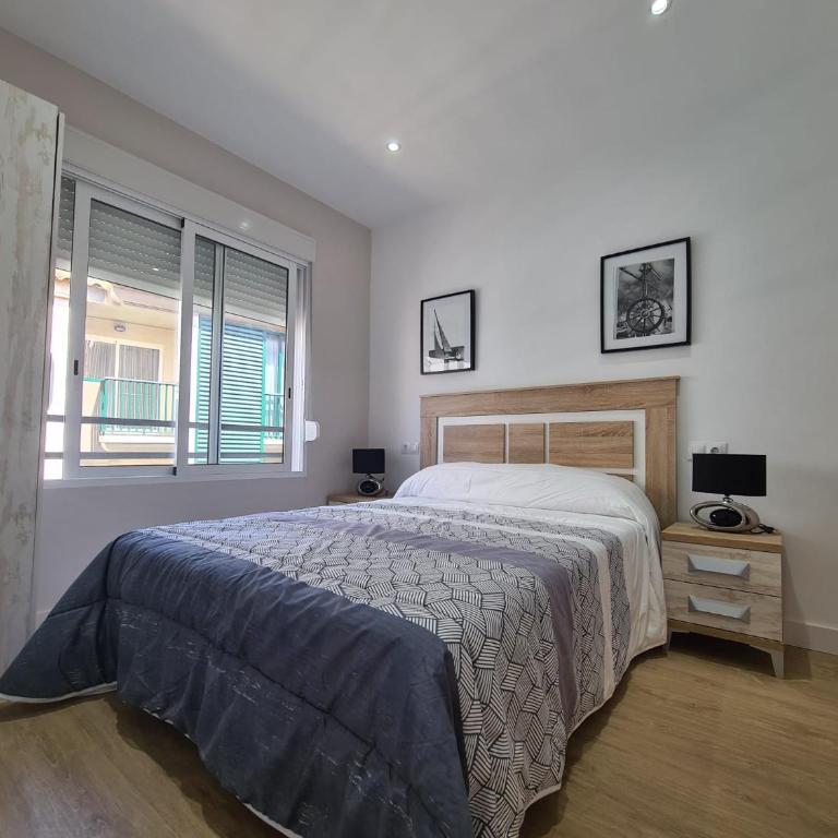 Apartamento Centro Playa IF Benidorm - Two-Bedroom Apartment - 13