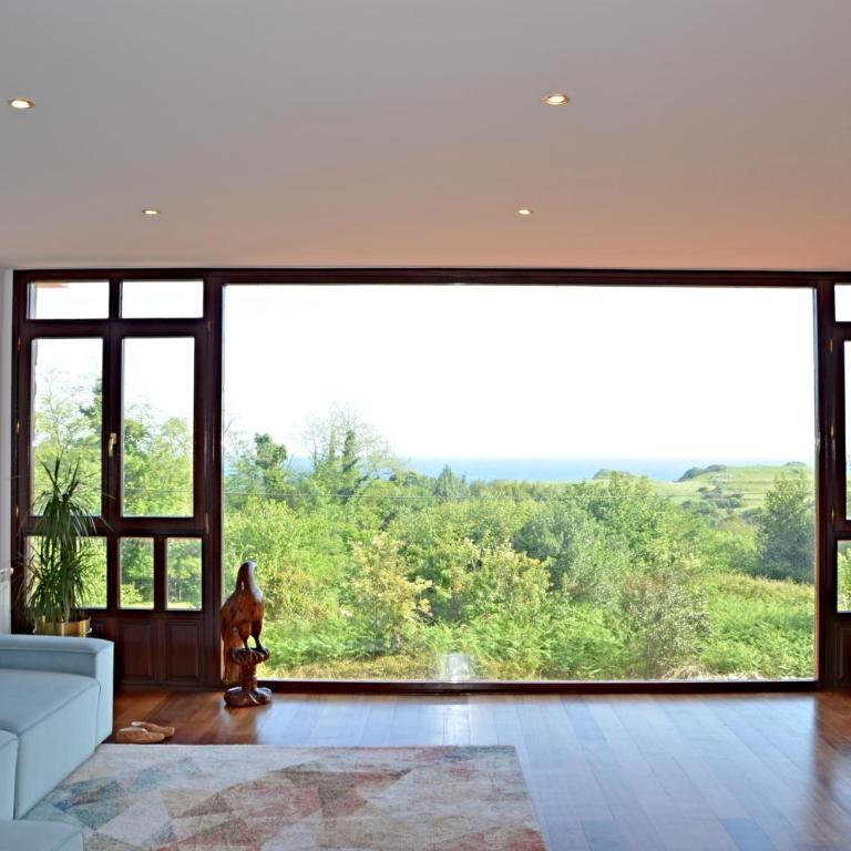 Villa La Atalaya - Three-Bedroom Villa - 2