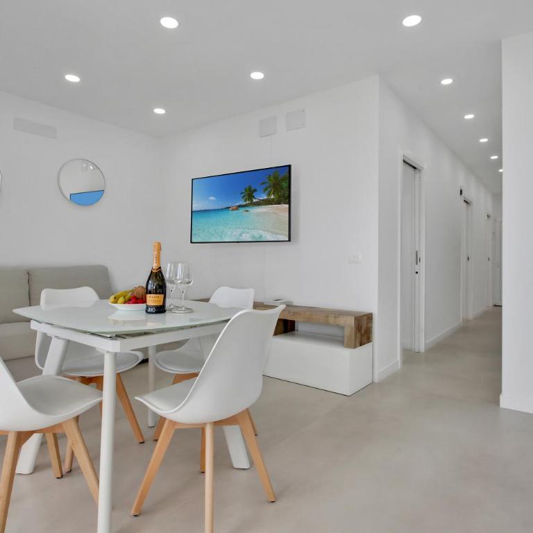 CASA MARINITA, Top Floor, Direct access to the Seafront - Apartamento de 2 dormitorios - Frente al océano - 15