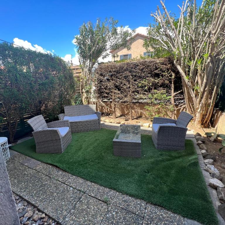 Appartement pour 2 personnes en ville avec terrasse - Apartment mit 1 Schlafzimmer - 2