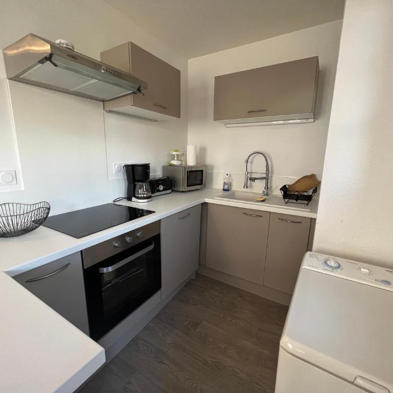 Appartement pour 2 personnes en ville avec terrasse - Apartment mit 1 Schlafzimmer - 6