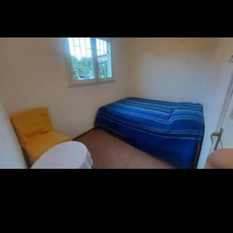 Íntimo Dormitorio con baño y acceso independiente - Habitación Doble con baño privado - 4