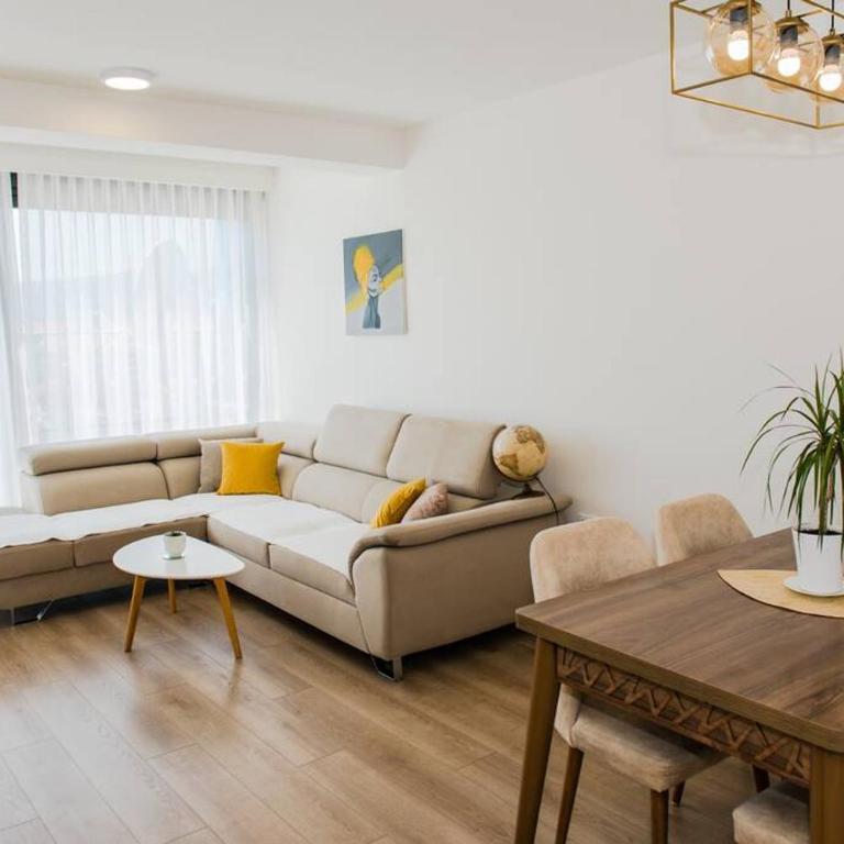 Apartment with a sea view. - Apartman sa 1 Spavaćom Sobom - 3