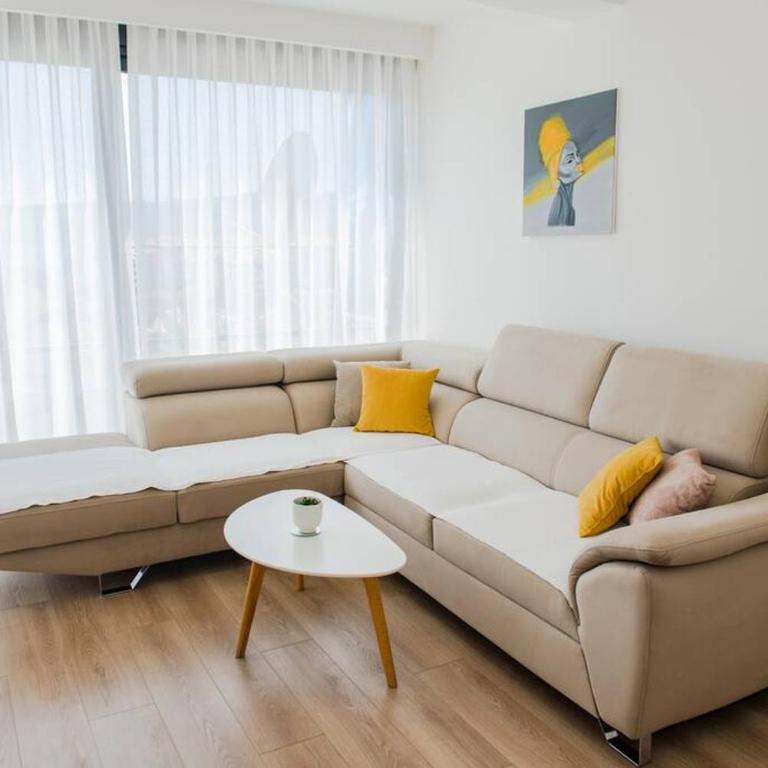 Apartment with a sea view. - Apartman sa 1 Spavaćom Sobom - 4