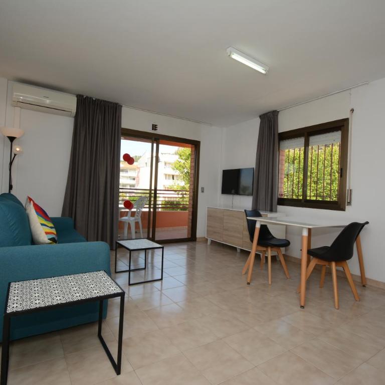 Alojamientos familiares Sa Gavina Estartit, Principal - One-Bedroom Apartment City View (2) - 4