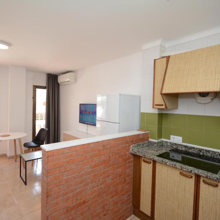Alojamientos familiares Sa Gavina Estartit, Principal - One-Bedroom Apartment with Pool View ( 2) - 8