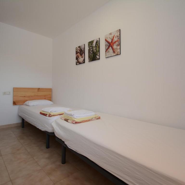 Alojamientos familiares Sa Gavina Estartit, Principal - Two-Bedroom Apartment with Terrace Ground Floor (4-6) - 7