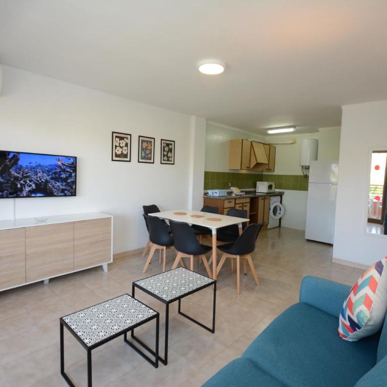 Alojamientos familiares Sa Gavina Estartit, Principal - Two-Bedroom Apartment with Street View (4-6) - 8
